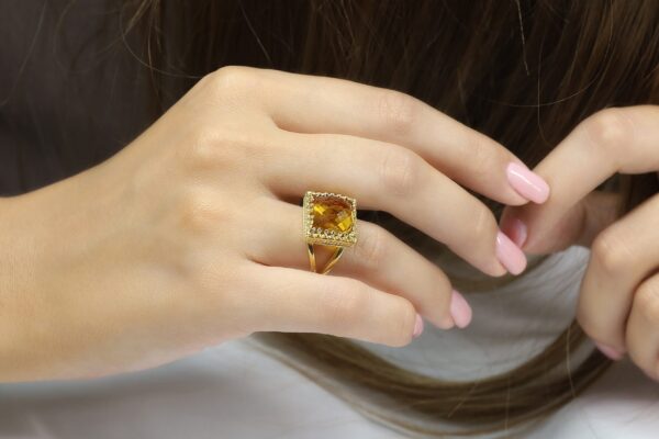 Citrine Cushion Shape Gemstone Ring - Image 2